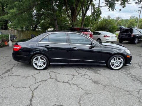 2011 Mercedes-Benz E-Class Image 6