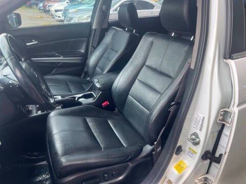 2013 Honda Crosstour Image 18