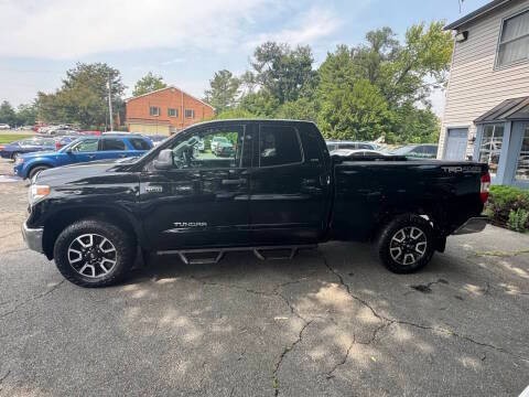 2017 Toyota Tundra Image 3