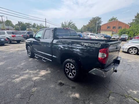2017 Toyota Tundra Image 4