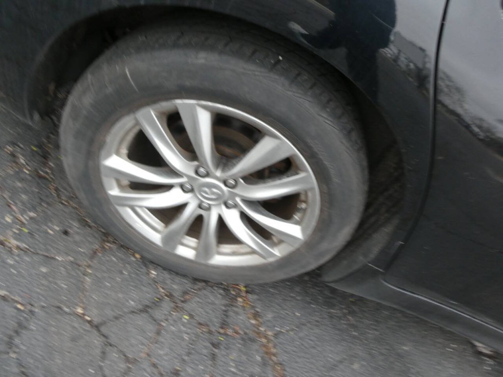 2017 INFINITI Q70 Image 28