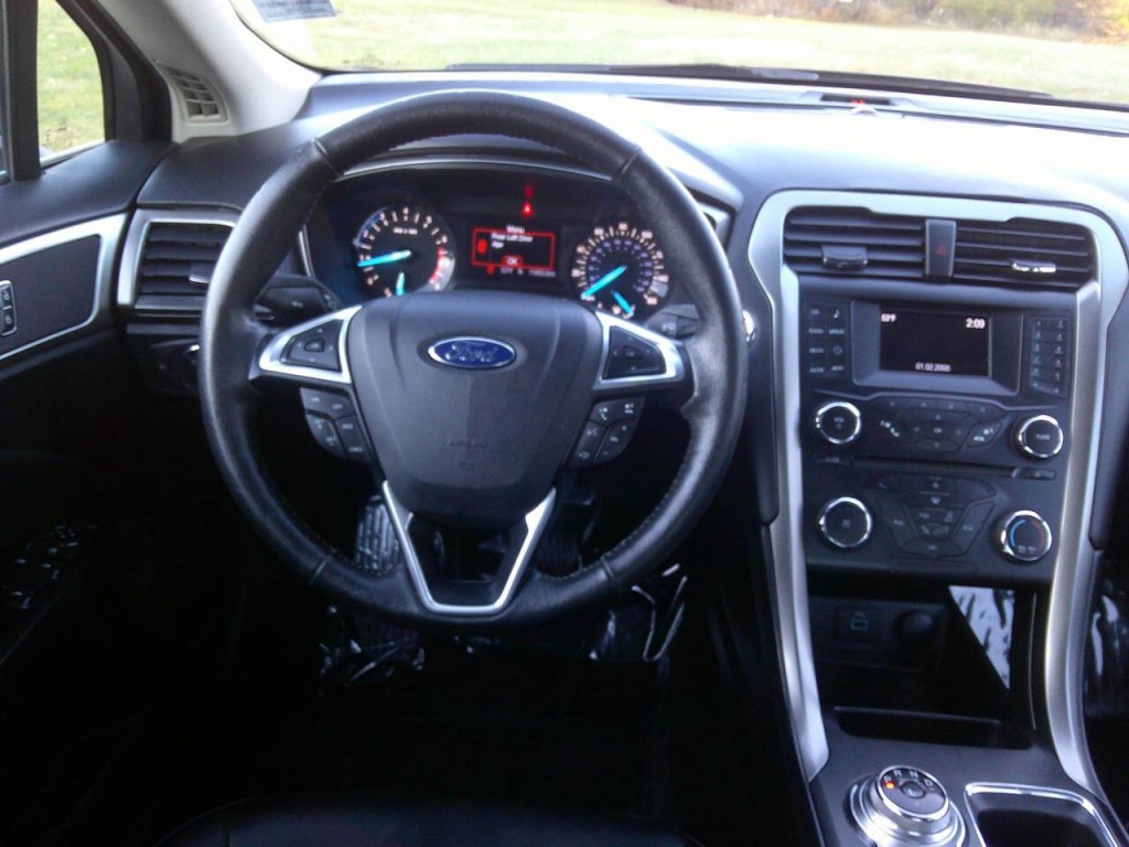 2017 Ford Fusion Image 9