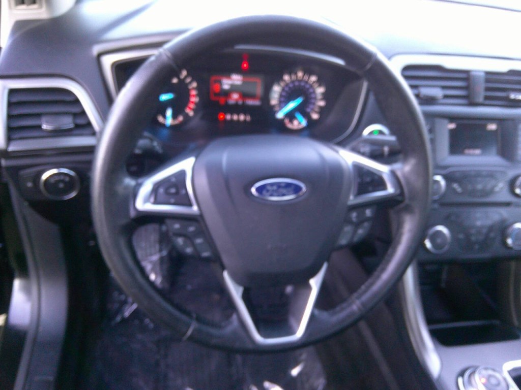 2017 Ford Fusion Image 10