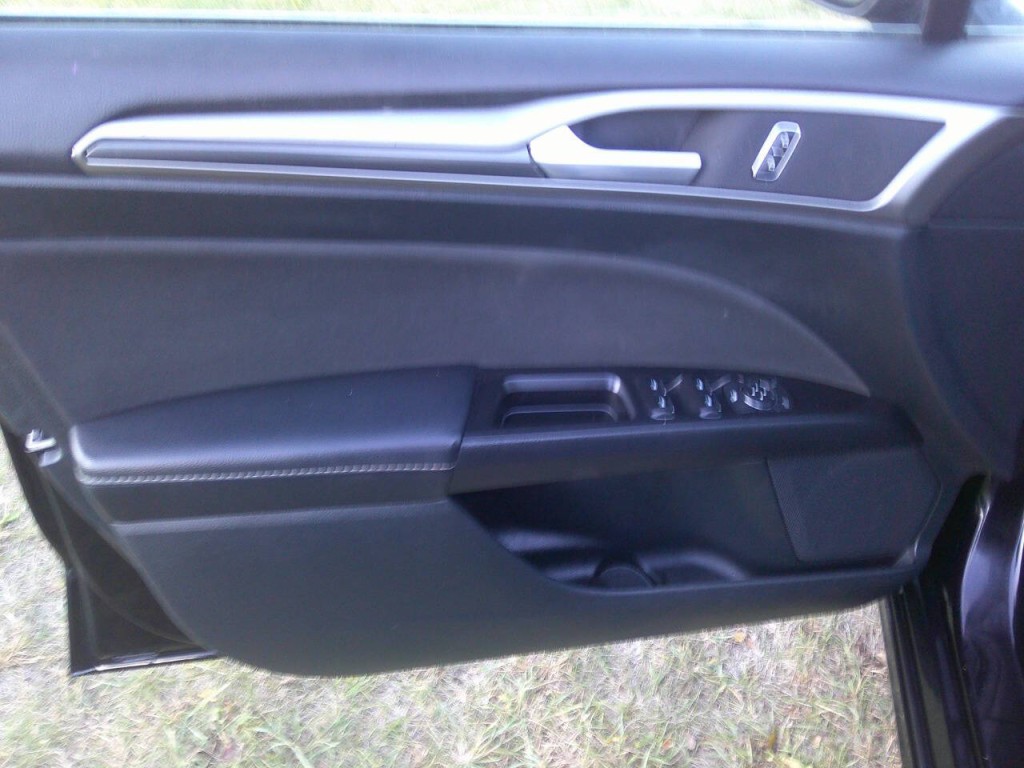 2017 Ford Fusion Image 14