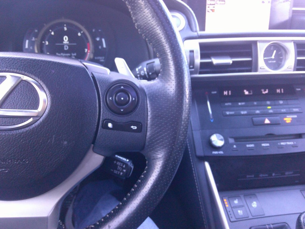 2015 Lexus IS 250 Image 10