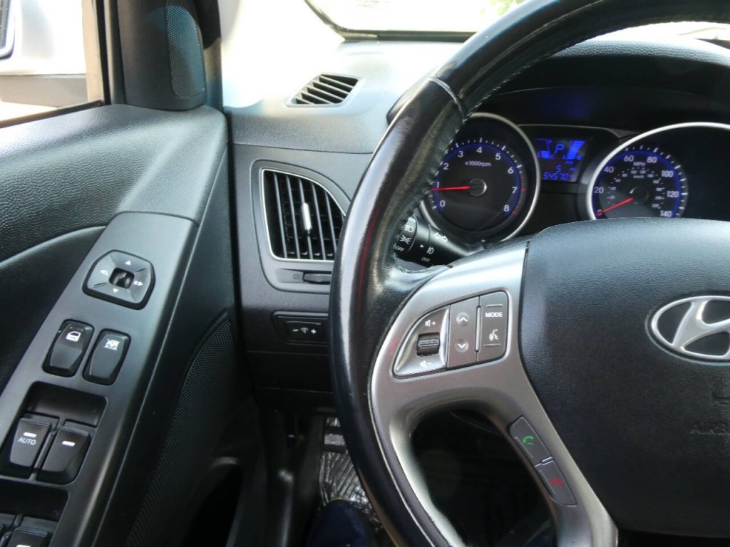 2014 Hyundai Tucson Image 12