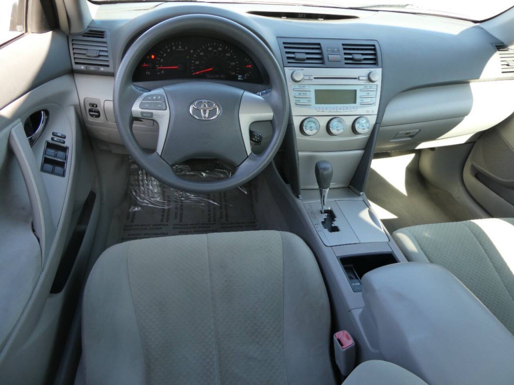 2008 Toyota Camry Image 10