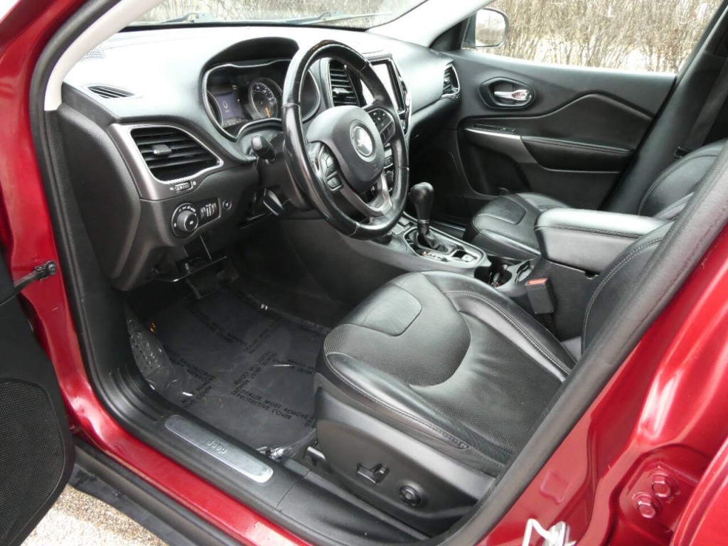 2019 Jeep Cherokee Image 7