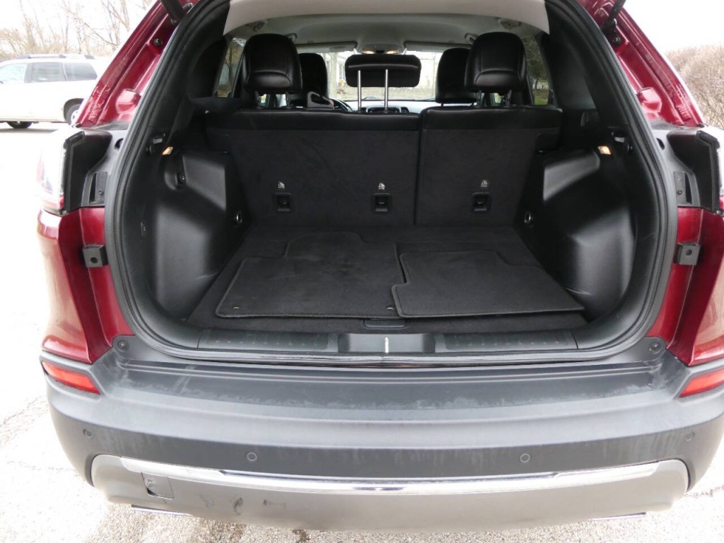 2019 Jeep Cherokee Image 23