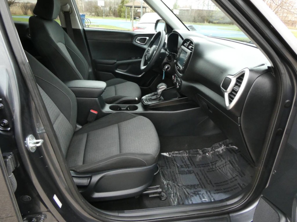 2021 Kia Soul Image 25