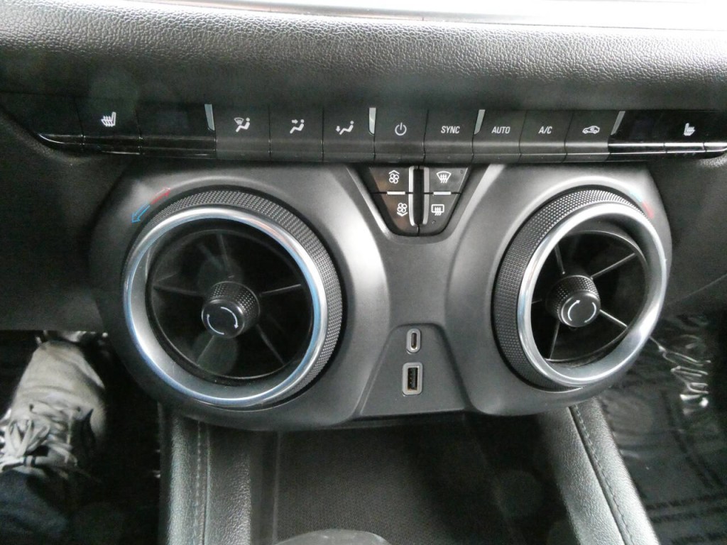 2019 Chevrolet Blazer Image 16