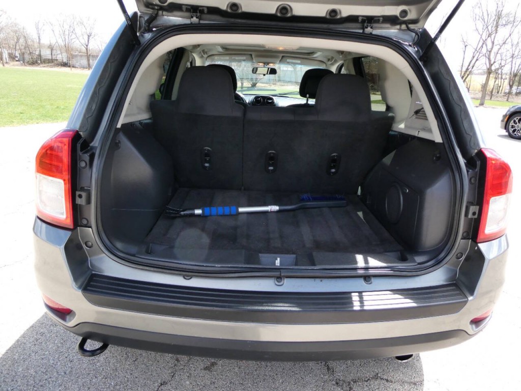 2013 Jeep Compass Image 17