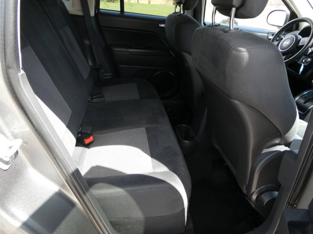 2013 Jeep Compass Image 18