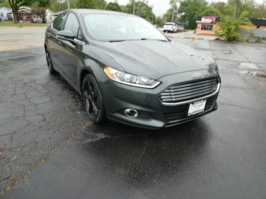 2016 Ford Fusion Image 3