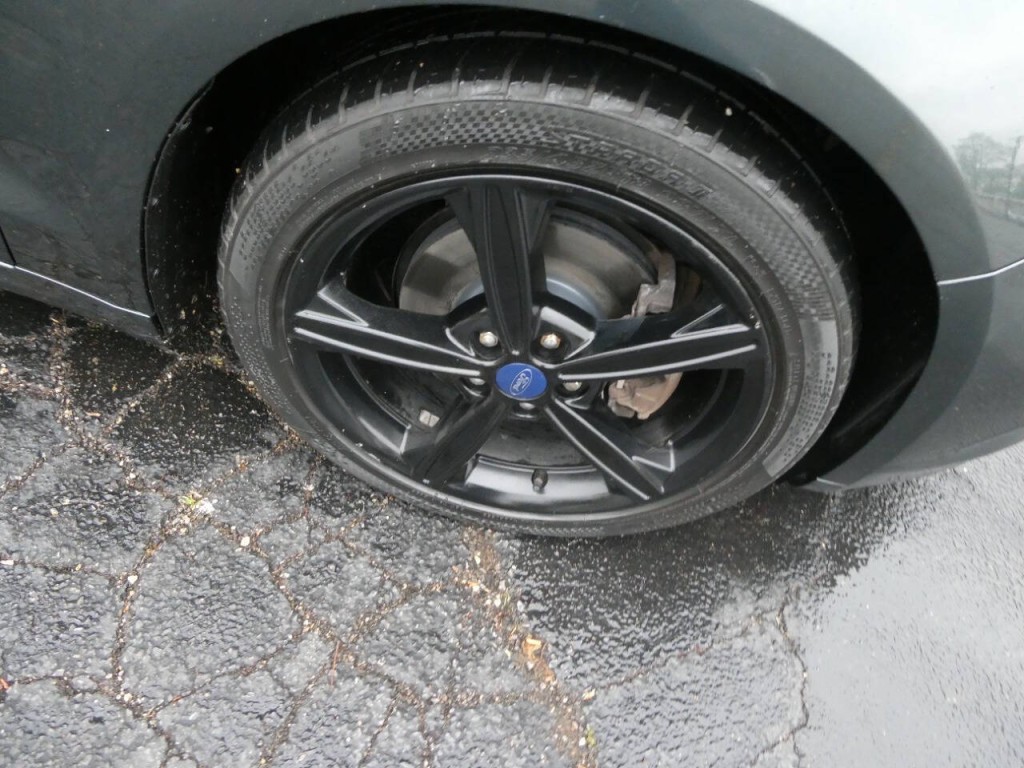 2016 Ford Fusion Image 26