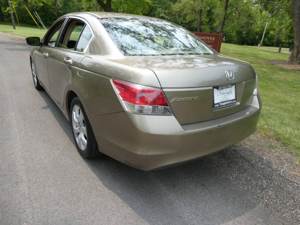 2009 Honda Accord Image 6