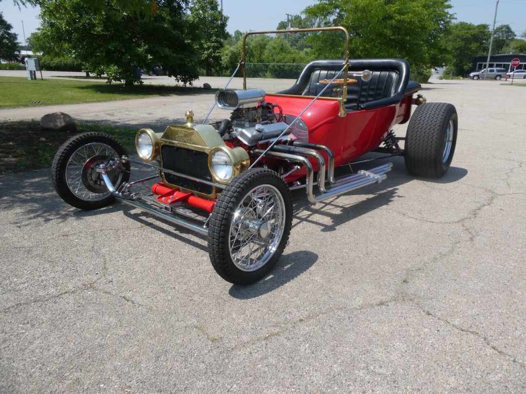 1915 Ford Model T Image 1