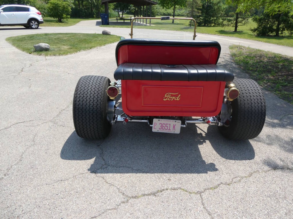 1915 Ford Model T Image 7