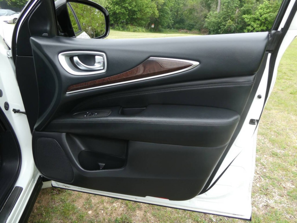 2015 INFINITI QX60 Image 29