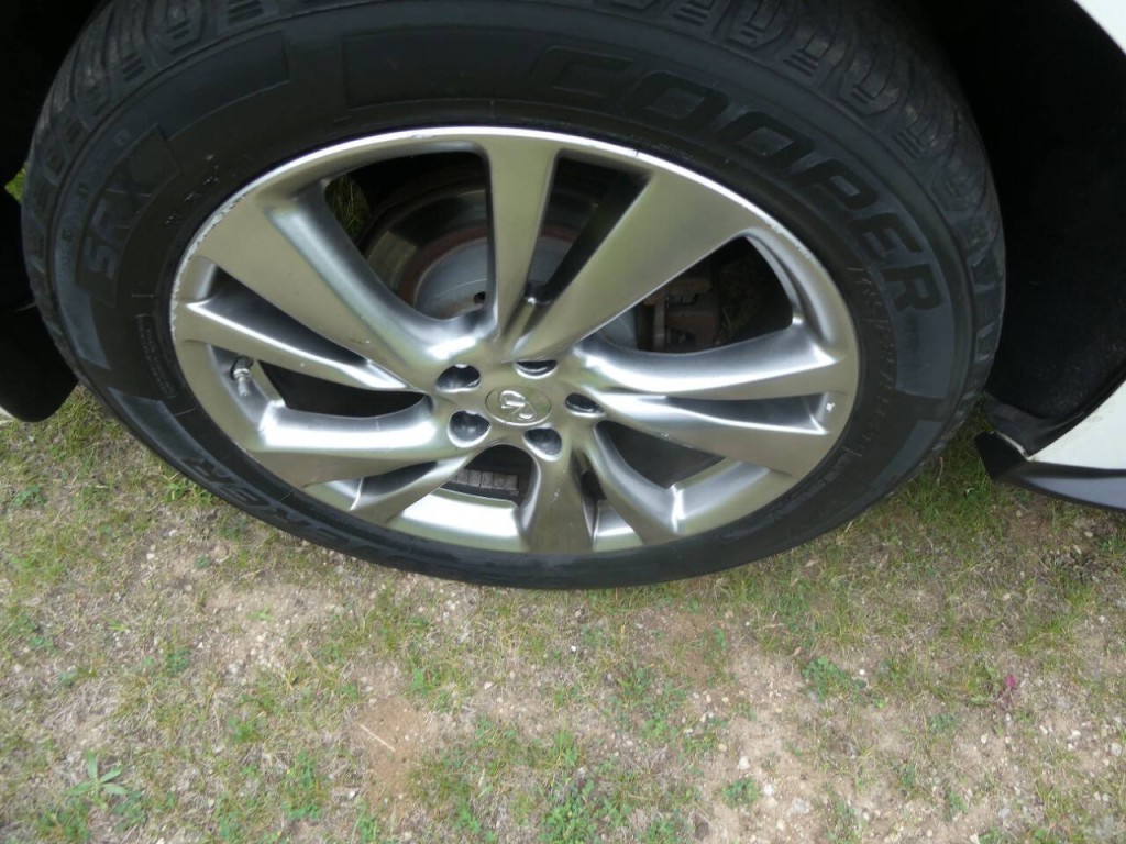 2015 INFINITI QX60 Image 31