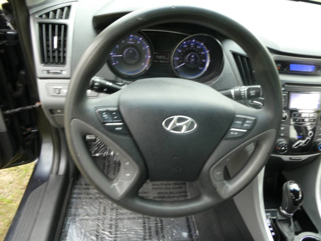 2013 Hyundai Sonata Image 10