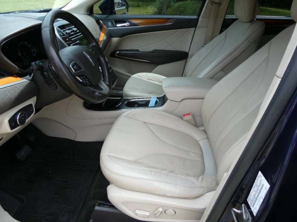 2017 Lincoln MKC Image 10