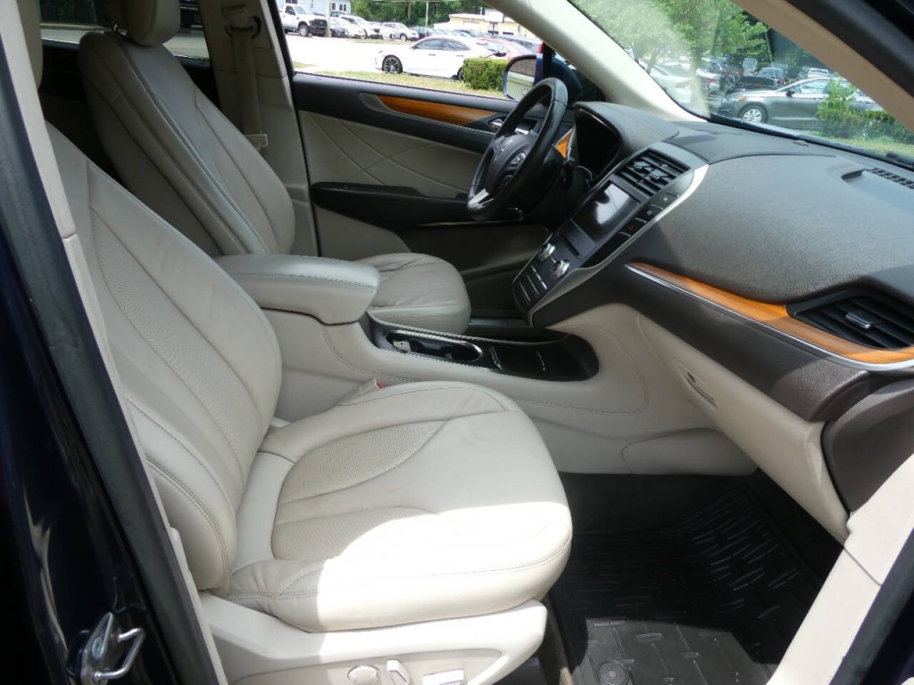 2017 Lincoln MKC Image 15