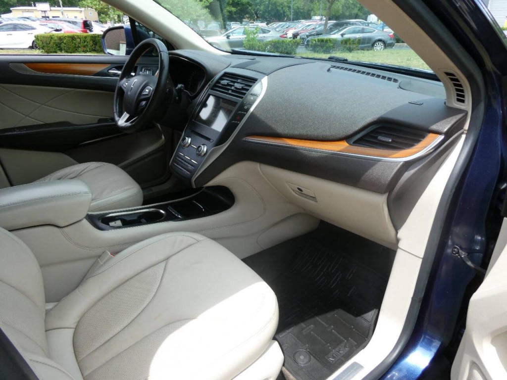 2017 Lincoln MKC Image 17