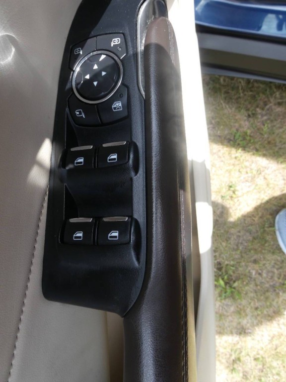 2017 Lincoln MKC Image 21