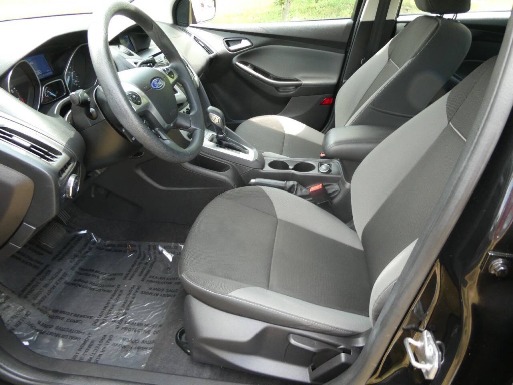 2014 Ford Focus Image 8