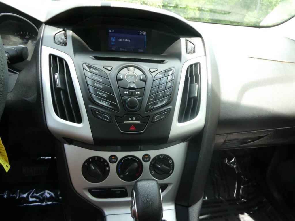2014 Ford Focus Image 13