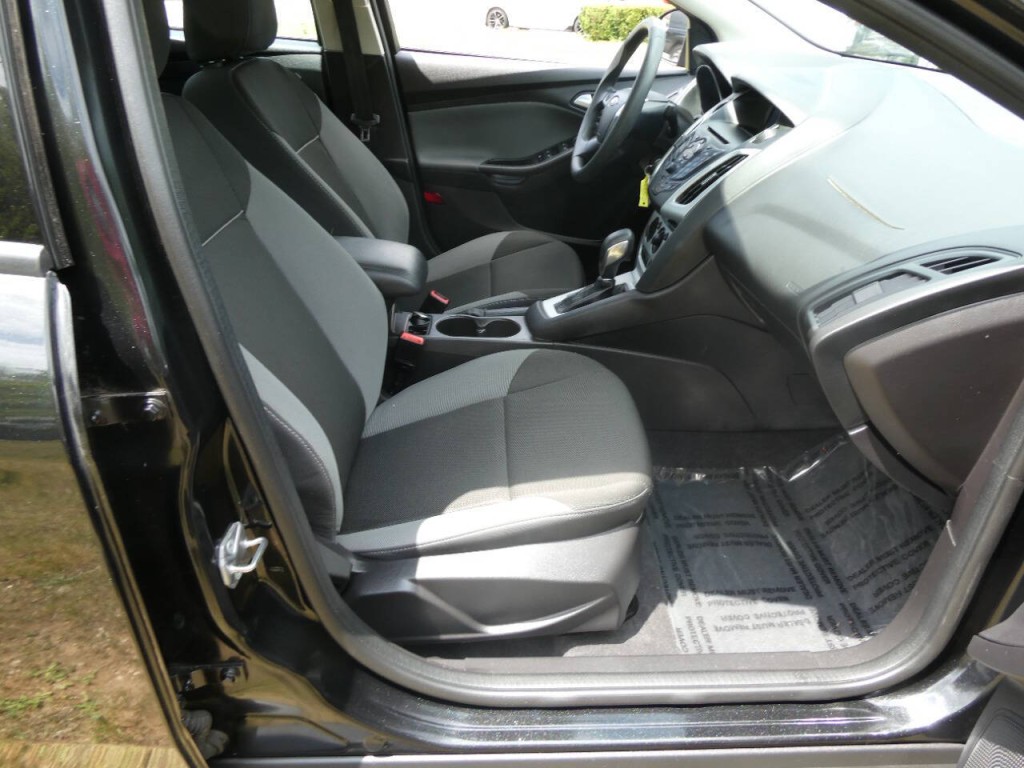 2014 Ford Focus Image 19