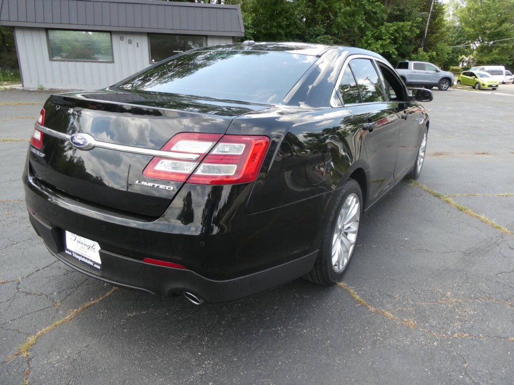 2019 Ford Taurus Image 5