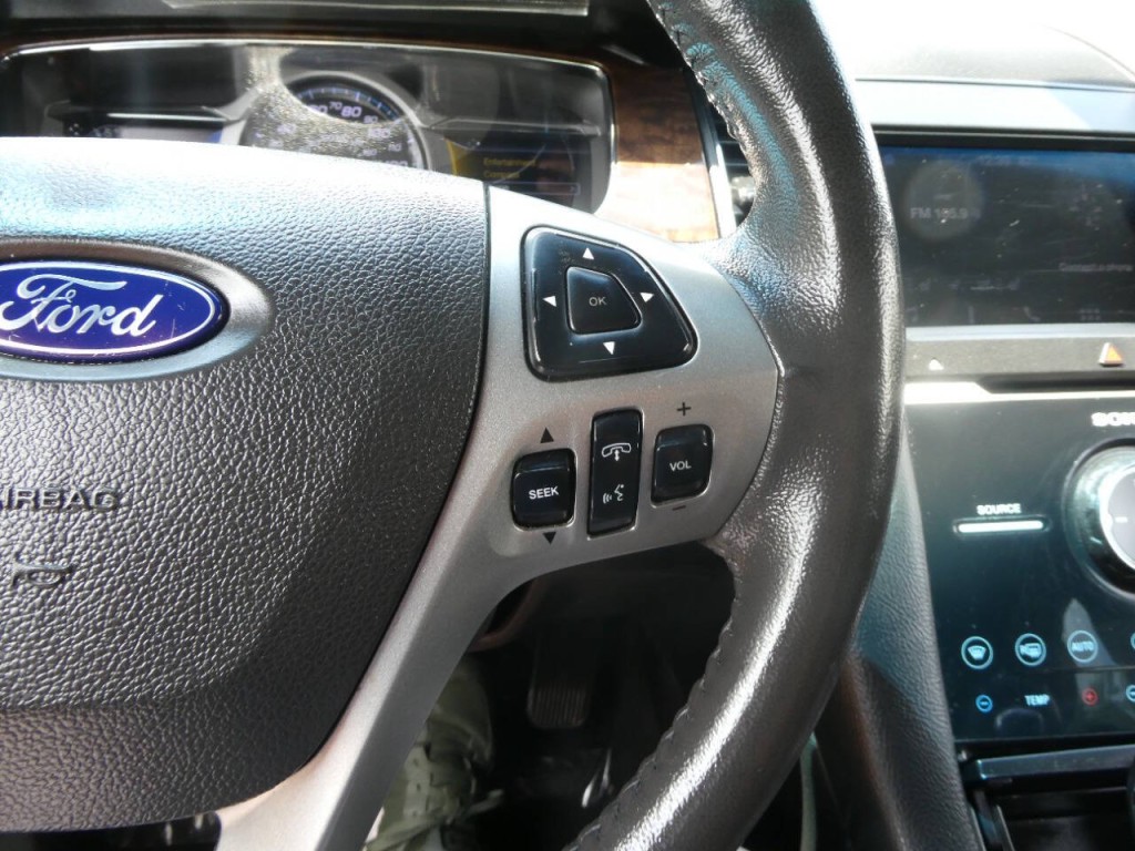 2019 Ford Taurus Image 16