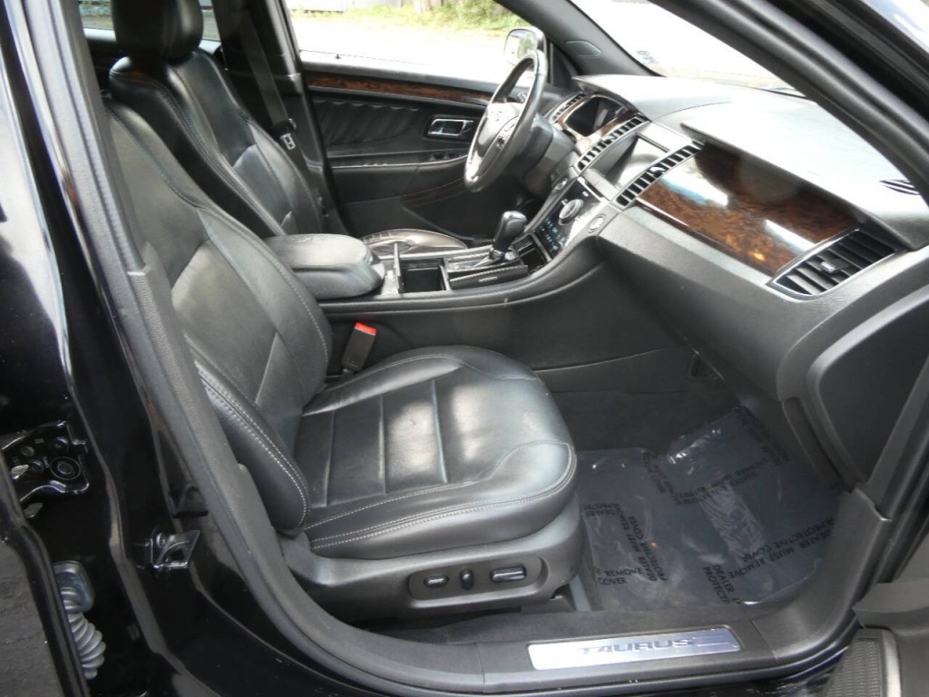 2019 Ford Taurus Image 19