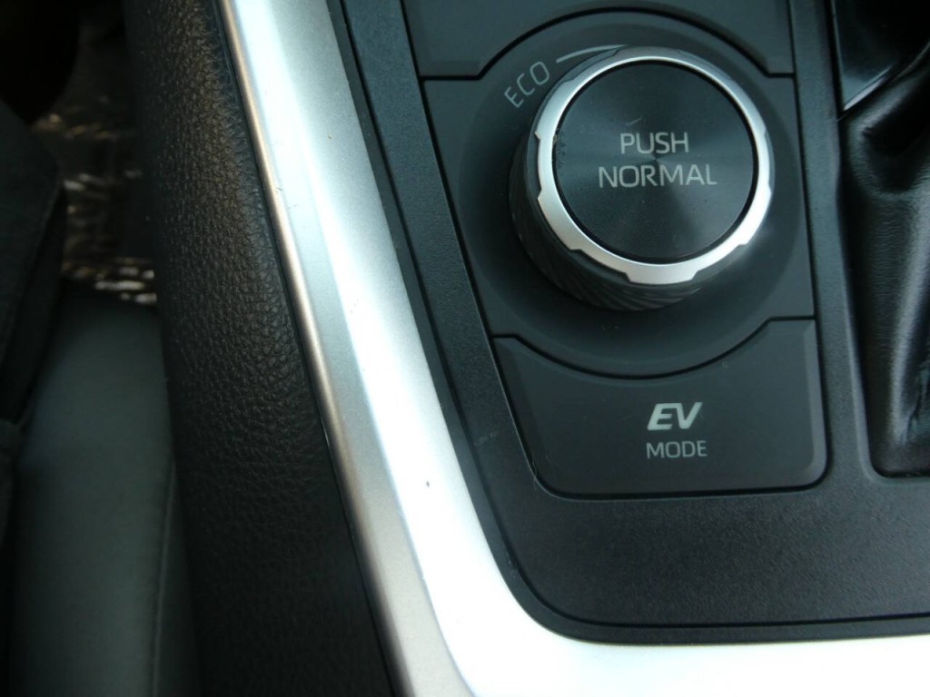 2019 Toyota Rav4 Image 22