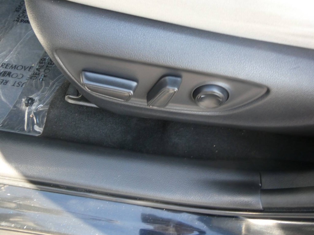 2019 Toyota Rav4 Image 24