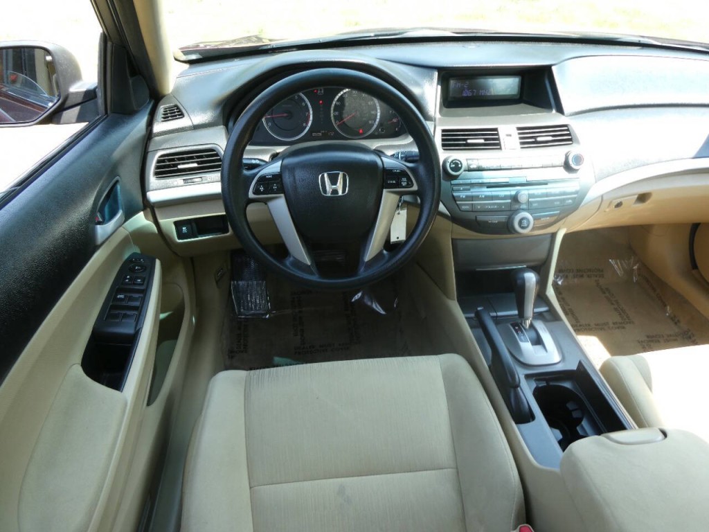 2011 Honda Accord Image 10