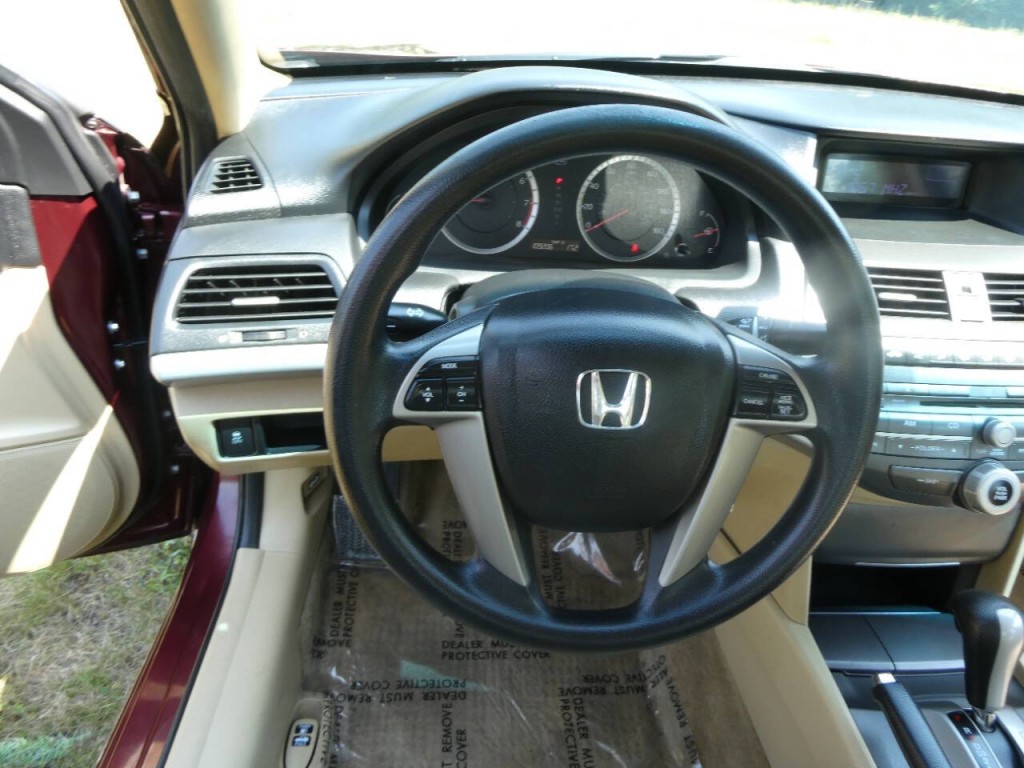 2011 Honda Accord Image 11
