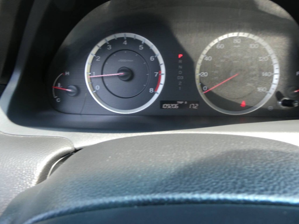 2011 Honda Accord Image 12