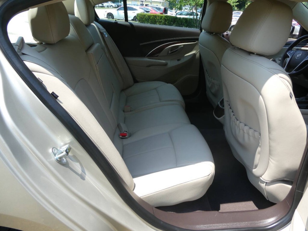 2016 Buick LaCrosse Image 22