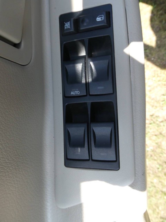2005 Dodge Dakota Image 22