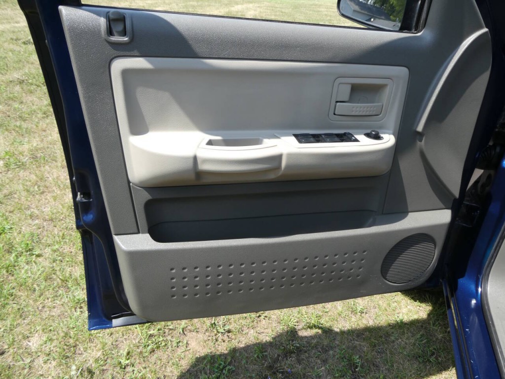 2005 Dodge Dakota Image 23