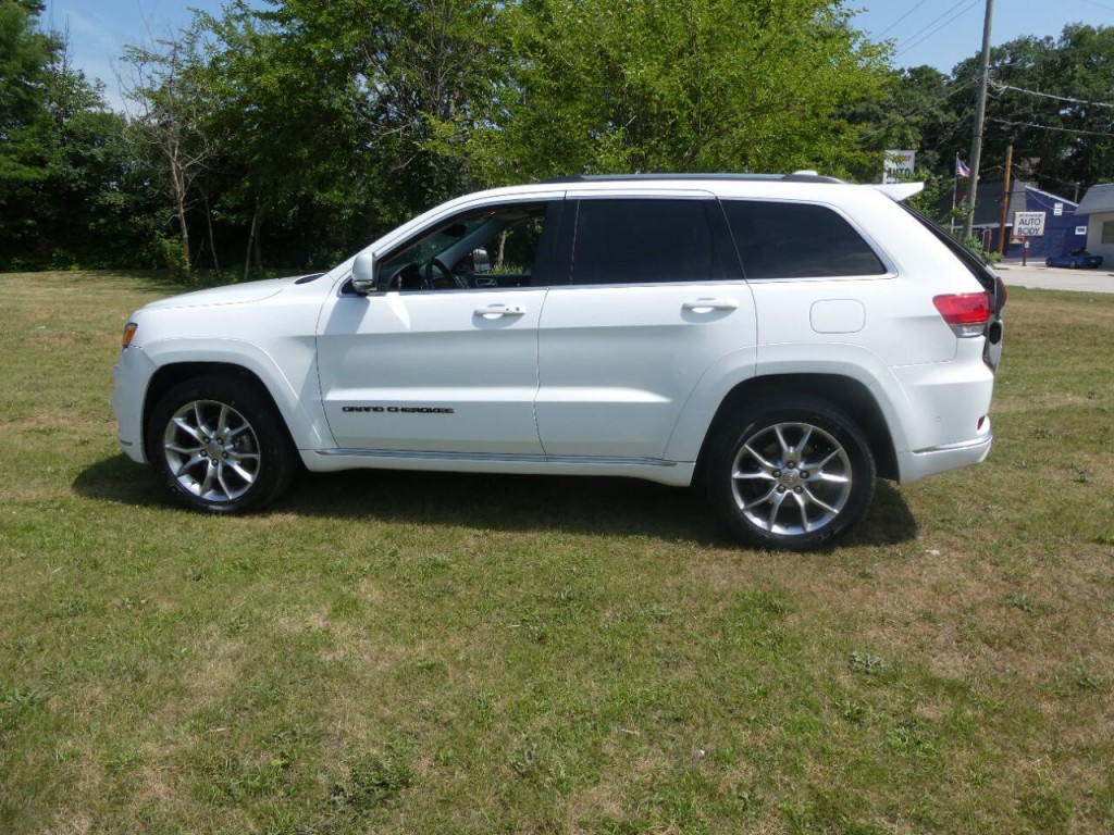 2017 Jeep Grand Cherokee Image 4