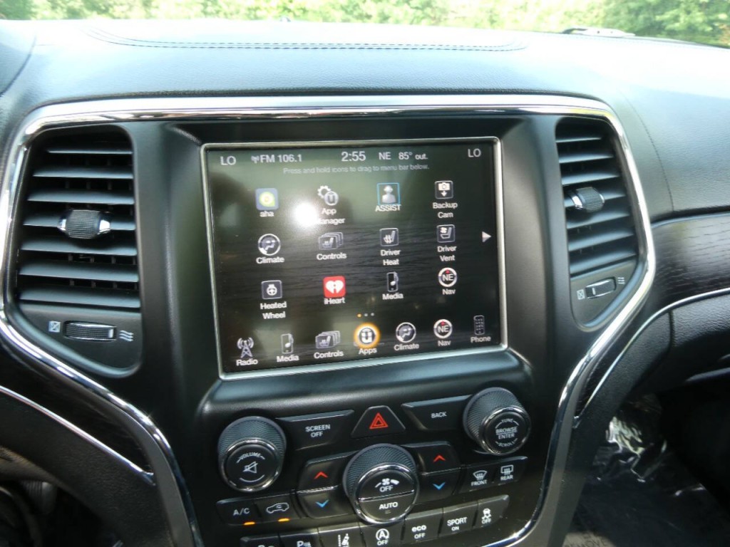 2017 Jeep Grand Cherokee Image 17
