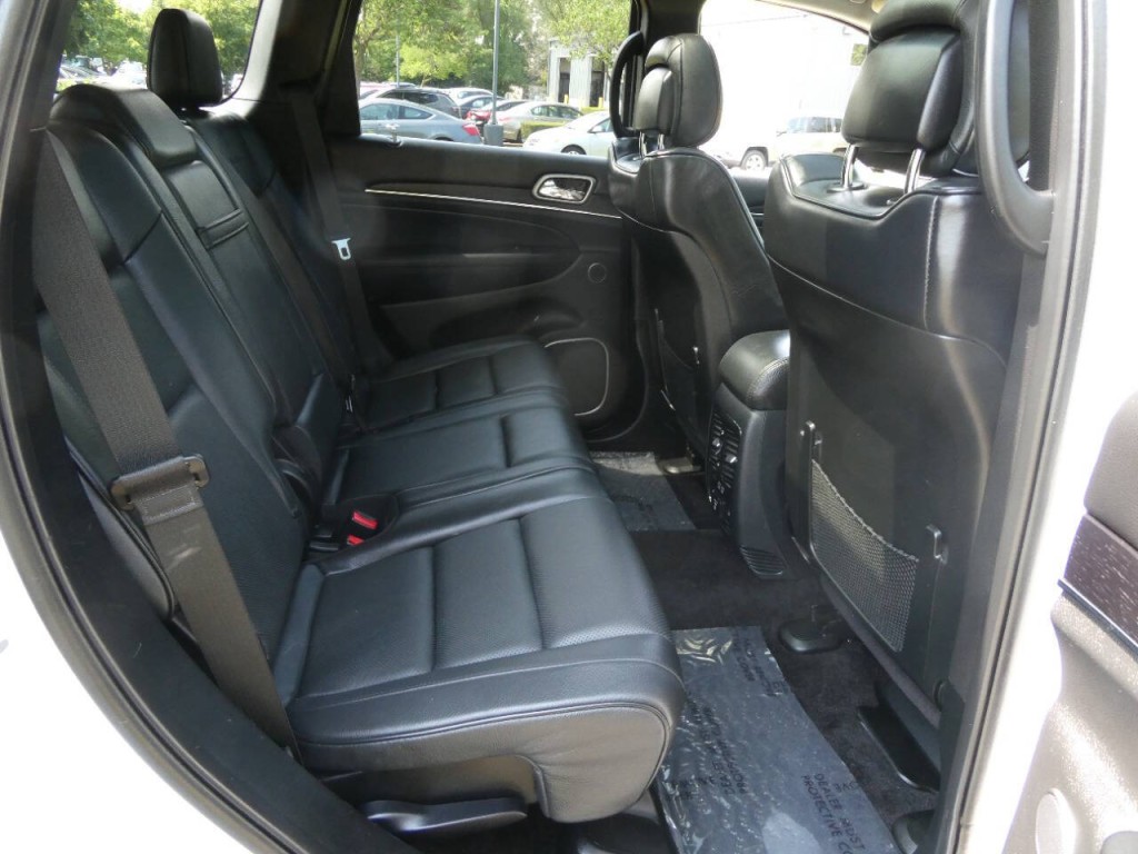 2017 Jeep Grand Cherokee Image 22