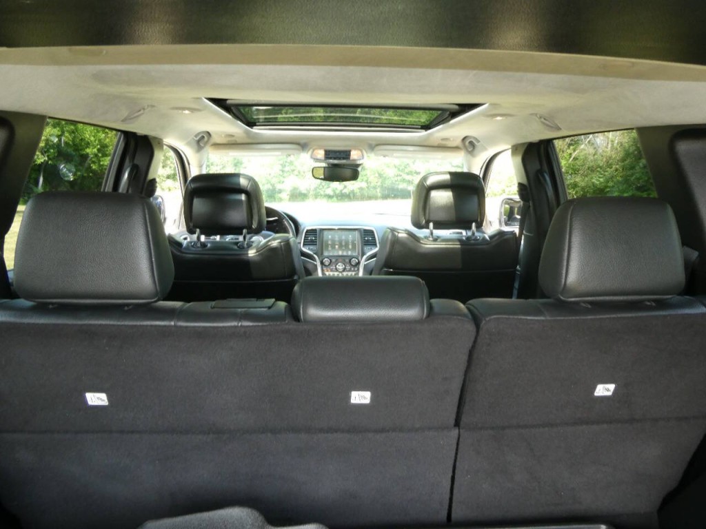 2017 Jeep Grand Cherokee Image 24