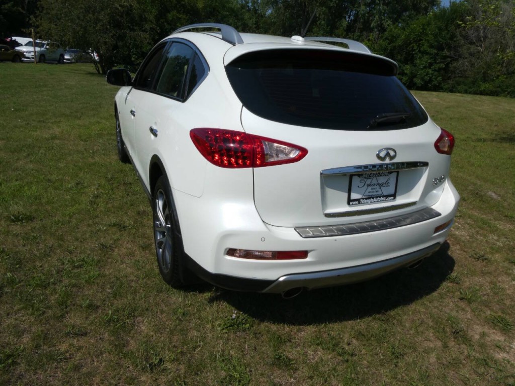 2016 INFINITI QX50 Image 6