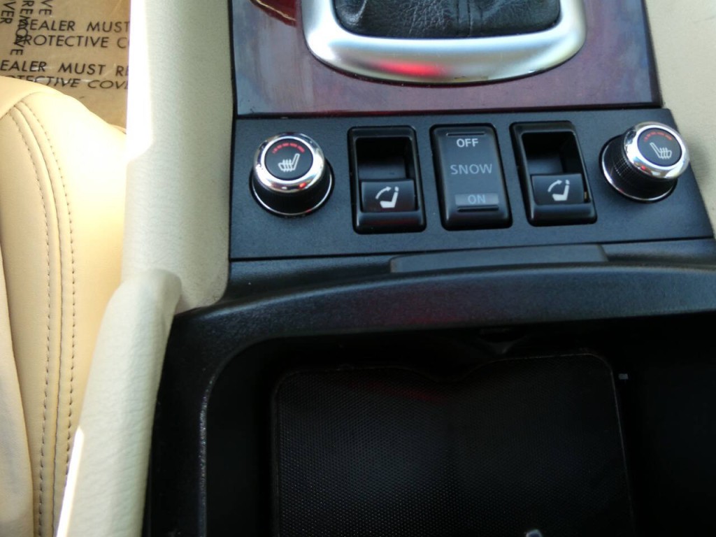 2016 INFINITI QX50 Image 15