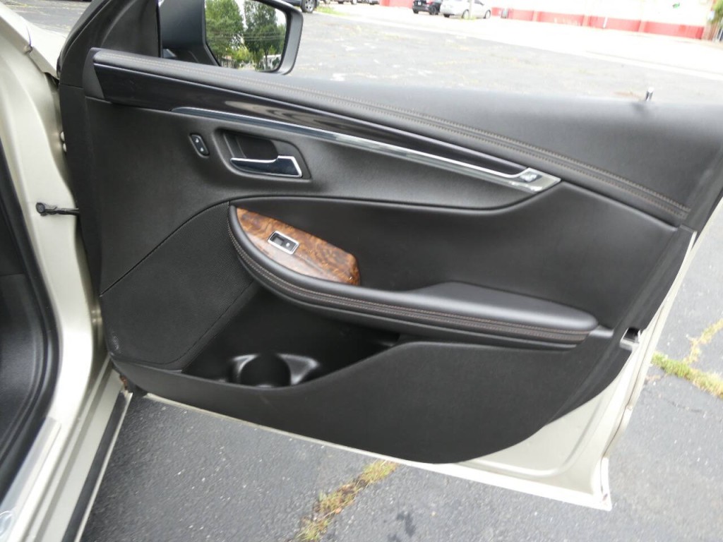 2014 Chevrolet Impala Image 26